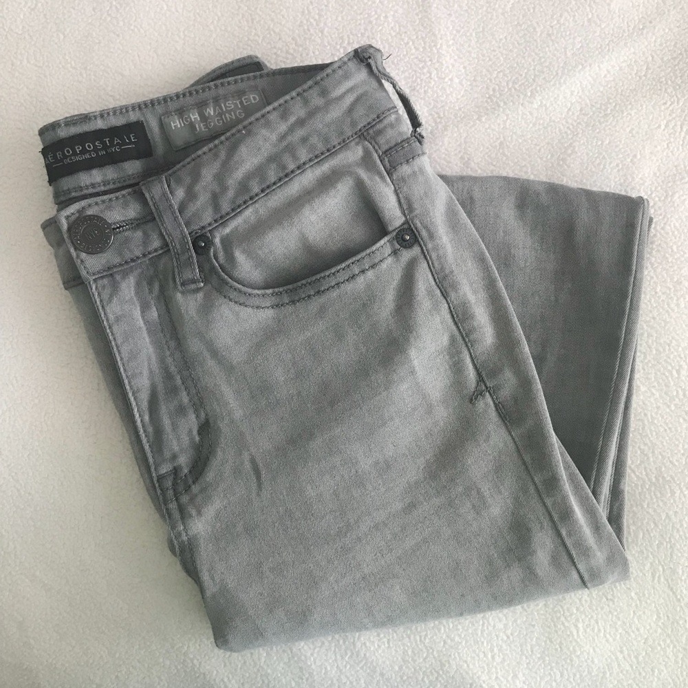 Aeropostale High Waisted Jegging